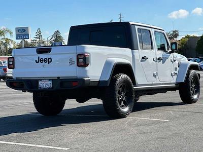 2021 Jeep Gladiator Crew Cab 4WD, Pickup for sale #T27608 - photo 2