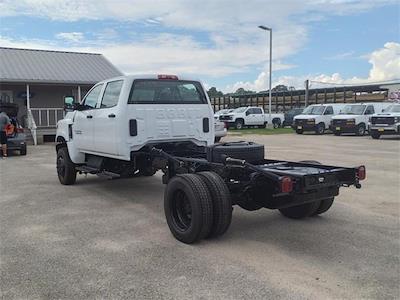 2024 Chevrolet Silverado 5500 Crew Cab DRW 4WD, Cab Chassis for sale #751599F - photo 2