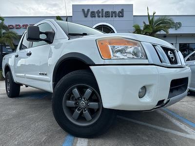 Used 2013 Nissan Titan Crew Cab 4WD, Pickup for sale #C240196A - photo 1