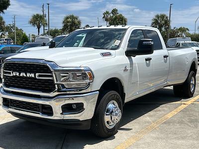 New 2024 Ram 3500 Big Horn Crew Cab 4WD, Pickup for sale #C240516 - photo 1