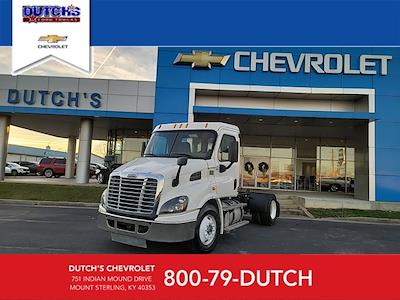 Used 2015 Freightliner Cascadia Day Cab 4x2, Semi Truck for sale #GK8172 - photo 1