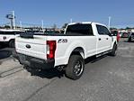 2017 Ford F-350 Crew Cab SRW 4x4, Pickup for sale #QB99498 - photo 2