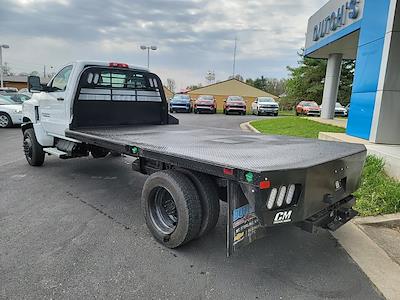 Used 2022 Chevrolet Silverado 6500 Work Truck Regular Cab 4x4, Flatbed Truck for sale #678089 - photo 2