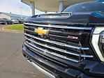 2025 Chevrolet Silverado 2500 Crew Cab 4x4, Pickup for sale #C4594 - photo 9