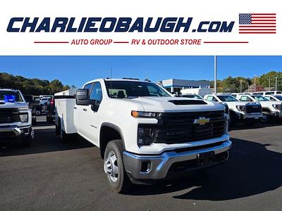 New 2024 Chevrolet Silverado 3500 Work Truck Crew Cab 4WD, 9' Reading Classic II Steel Service Truck for sale #24WC235 - photo 1