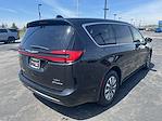 Used 2022 Chrysler Pacifica Touring L FWD, Minivan for sale #RT5388 - photo 2