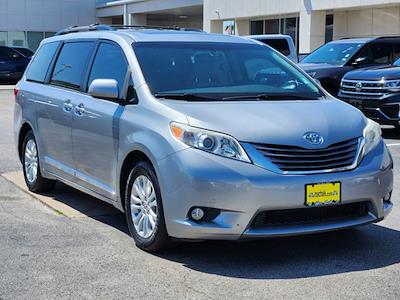 Used 2015 Toyota Sienna XL FWD, Minivan for sale #240245A - photo 1