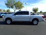 Used 2018 Nissan Titan SV Crew Cab 4WD, Pickup for sale #E0309A - photo 7