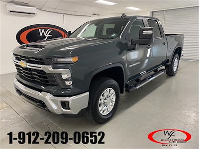 New 2025 Chevrolet Silverado 2500 LT Crew Cab 4WD, Pickup for sale #TC100440 - photo 1