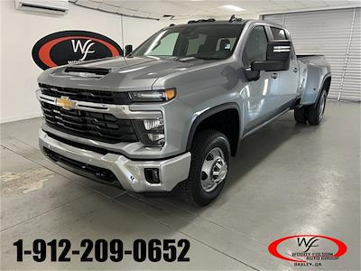 New 2025 Chevrolet Silverado 3500 LT Crew Cab 4WD, Pickup for sale #TC102541 - photo 1