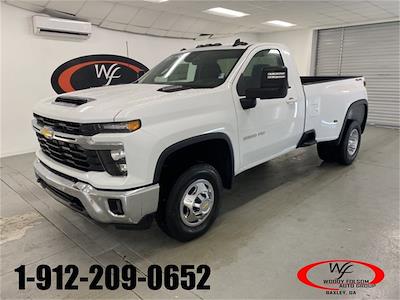 2025 Chevrolet Silverado 3500 Regular Cab 4WD, Pickup for sale #TC112745 - photo 1