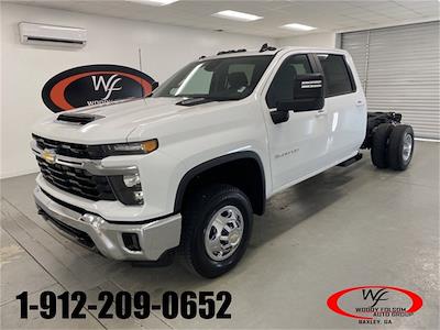 New 2025 Chevrolet Silverado 3500 LT Crew Cab 4WD, Cab Chassis for sale #TC092249 - photo 1