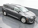 2017 Chrysler Pacifica FWD, Minivan for sale #01P2093A - photo 33