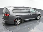 2017 Chrysler Pacifica FWD, Minivan for sale #01P2093A - photo 40