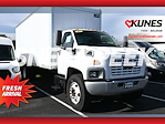 Used 2005 GMC TopKick C6500 Regular Cab 4x2, Box Truck for sale #01T2437A - photo 1