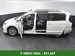 Used 2022 Chrysler Pacifica Limited FWD, Minivan for sale #05P1348 - photo 36