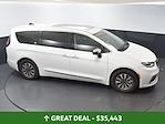 Used 2023 Chrysler Pacifica Limited FWD, Minivan for sale #05P1369 - photo 17