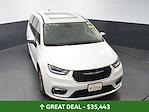 Used 2023 Chrysler Pacifica Limited FWD, Minivan for sale #05P1369 - photo 18