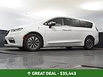 Used 2023 Chrysler Pacifica Limited FWD, Minivan for sale #05P1369 - photo 30