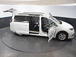 Used 2022 Chrysler Pacifica Touring L FWD, Minivan for sale #05P1461 - photo 51