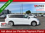 Used 2022 Chrysler Pacifica Touring L FWD, Minivan for sale #22P937 - photo 9