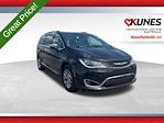 Used 2020 Chrysler Pacifica Limited FWD, Minivan for sale #22X533 - photo 1