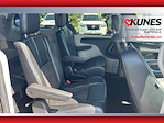 Used 2019 Dodge Grand Caravan SXT FWD, Minivan for sale #22X535 - photo 6