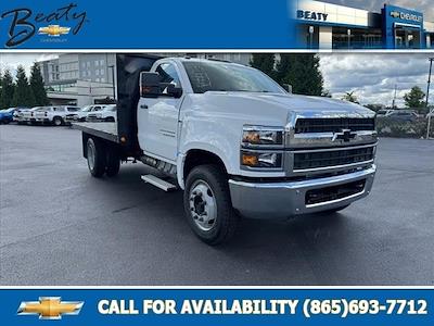 New 2024 Chevrolet Silverado 5500 Regular Cab 4x2, Blue Ridge Manufacturing Flatbed Truck for sale #27751 - photo 1