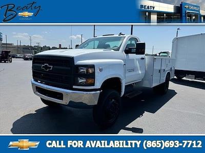 New 2024 Chevrolet Silverado 5500 Work Truck Regular Cab 4x4, 11' Reading SL Service Body Service Truck for sale #27859 - photo 1