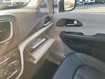 2021 Chrysler Voyager FWD, Minivan #18426PE - photo 24