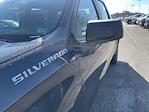 2022 Chevrolet Silverado 1500 Crew Cab 4x4, Pickup #222859 - photo 13