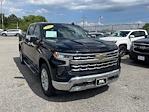 2022 Chevrolet Silverado 1500 Crew Cab 4WD, Pickup for sale #246302A - photo 3