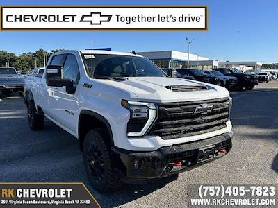 2025 Chevrolet Silverado 2500 Crew Cab 4WD, Pickup for sale #251178 - photo 1