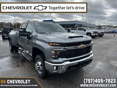 2025 Chevrolet Silverado 3500 Crew Cab 4WD, Pickup for sale #251618 - photo 1