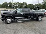 2025 Chevrolet Silverado 3500 Crew Cab 4WD, Pickup for sale #259772 - photo 6