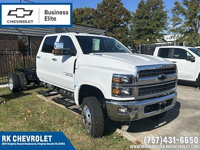 2024 Chevrolet Silverado 6500 Crew Cab DRW 4WD, Cab Chassis for sale #CN49617 - photo 1