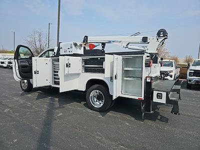 2023 Chevrolet Silverado 5500 Regular Cab DRW RWD, Knapheide KMT Mechanics Body for sale #CQ4523 - photo 2