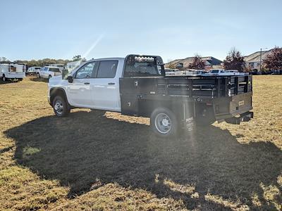 New 2024 Chevrolet Silverado 3500 Work Truck Crew Cab 4WD, 9' 6" Knapheide PGTB Utility Gooseneck Flatbed Truck for sale #CR6254 - photo 2