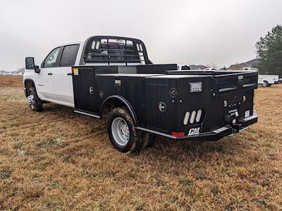 2025 Chevrolet Silverado 3500 Crew Cab RWD, Hauler Body for sale #CS6422 - photo 2