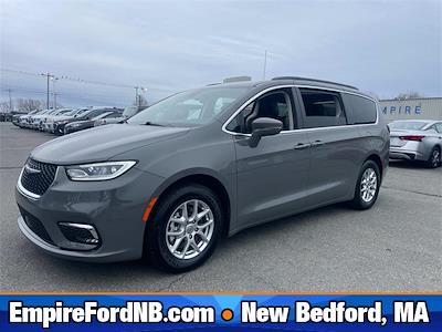 Used 2022 Chrysler Pacifica Touring L FWD, Minivan for sale #FP3412 - photo 1