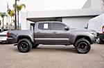 Used 2017 Toyota Tacoma SR5 Double Cab 4x4, Pickup for sale #C24726A - photo 8