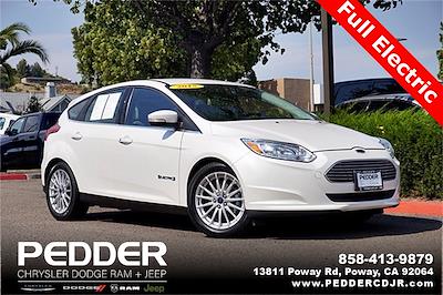 Used 2015 Ford Focus Base, Hatchback for sale #CP24794 - photo 1