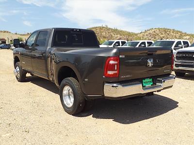 2024 Ram 3500 Crew Cab DRW 4x4, Pickup for sale #24175 - photo 2