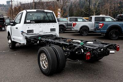 2023 Ford F-350 Regular Cab DRW 4x4, Cab Chassis for sale #T23726 - photo 2