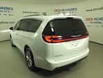 Used 2021 Chrysler Pacifica Touring L AWD, Minivan for sale #24517 - photo 2