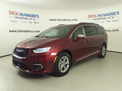 Used 2022 Chrysler Pacifica Limited FWD, Minivan for sale #C25-5008A - photo 1