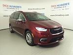 Used 2022 Chrysler Pacifica Limited FWD, Minivan for sale #C25-5008A - photo 4