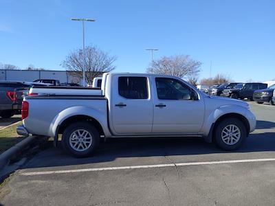 2019 Nissan Frontier Crew Cab 4x2, Pickup #T232001A - photo 2