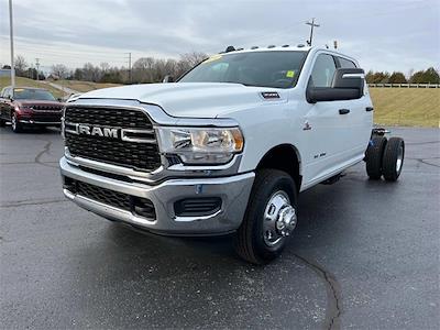 New 2024 Ram 3500 Tradesman Crew Cab 4WD, Cab Chassis for sale #167975 - photo 1