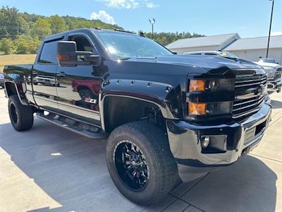 Used 2019 Chevrolet Silverado 2500 LTZ Crew Cab 4WD, Pickup for sale #DE09035 - photo 1